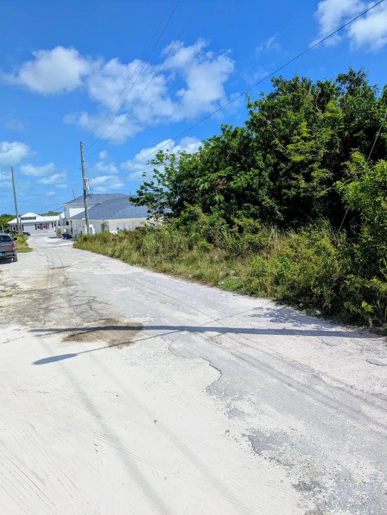 Soldier Road 2 Abaco BS