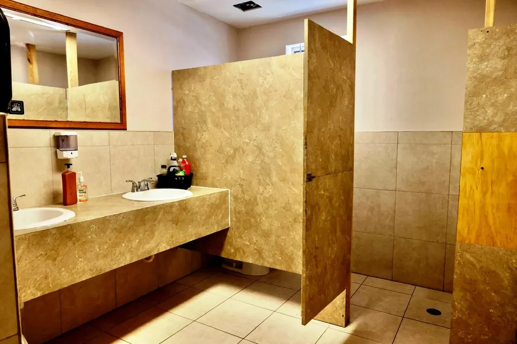 4 West Atlantic Drive Grand Bahama Freeport BS