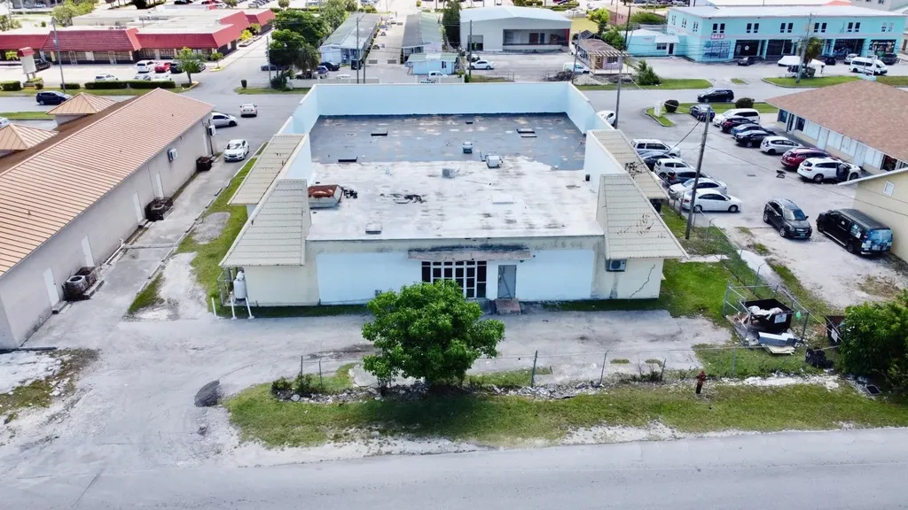 4 West Atlantic Drive Grand Bahama Freeport BS