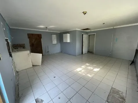 Nassau Village New Providence Paradise Island BS