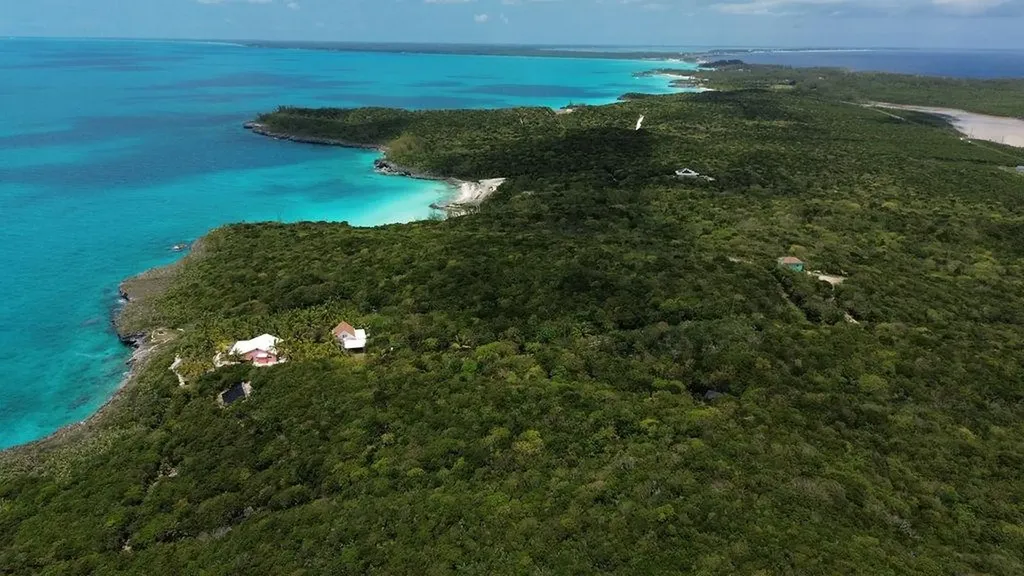 Gregory Town Acre Lot Eleuthera BS