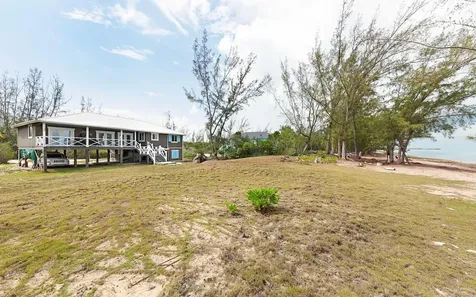 25 Acres, Windermere Bay Eleuthera BS