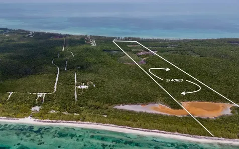 25 Acres, Windermere Bay Eleuthera BS