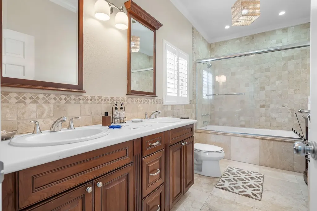 Sandyport Drive 190 New Providence Paradise Island BS