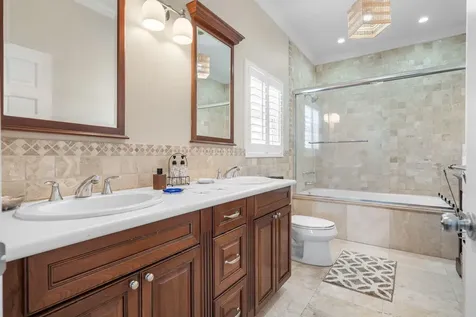 Sandyport Drive 190 New Providence Paradise Island BS