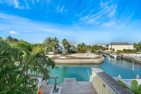Sandyport Drive 190 New Providence Paradise Island BS
