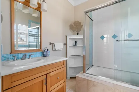 Sandyport Drive 190 New Providence Paradise Island BS