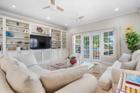Sandyport Drive 190 New Providence Paradise Island BS