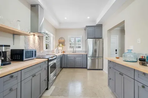 Sandyport Drive 190 New Providence Paradise Island BS