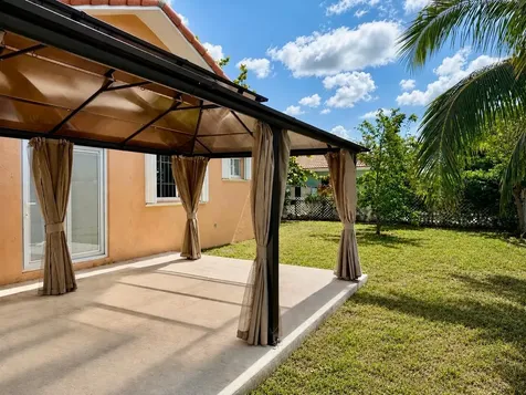 Jasper Close West New Providence Paradise Island BS