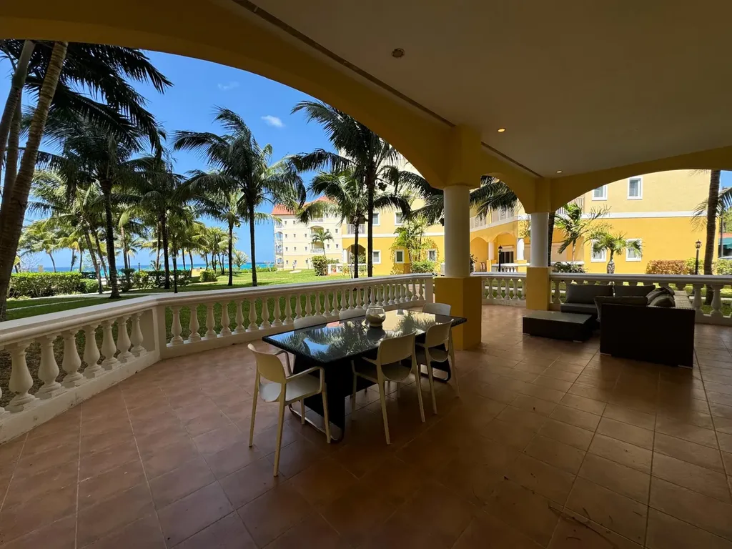 Caves Heights New Providence Paradise Island BS
