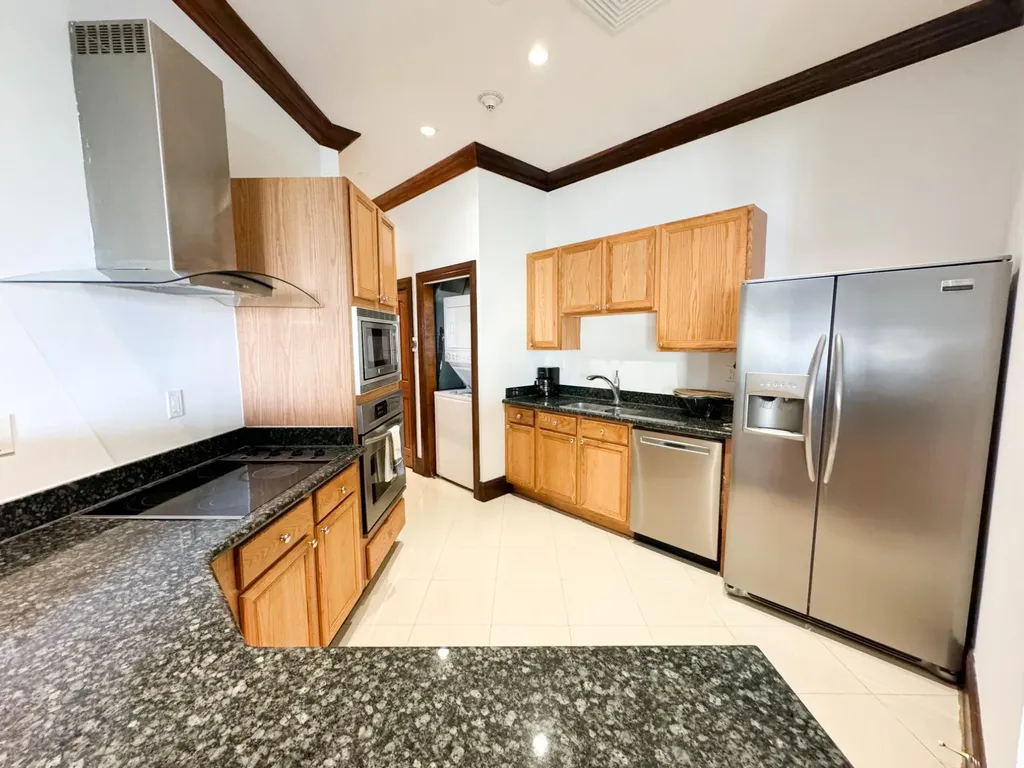 Caves Heights New Providence Paradise Island BS