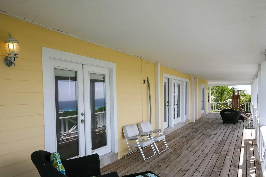 Sandy Point, Columbus Lan Lot 21 San Salvador BS