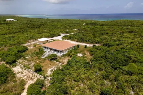 Lot 21 Sandy Point, Columbus Lan San Salvador BS