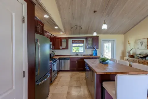 Sandy Point, Columbus Lan Lot 21 San Salvador BS