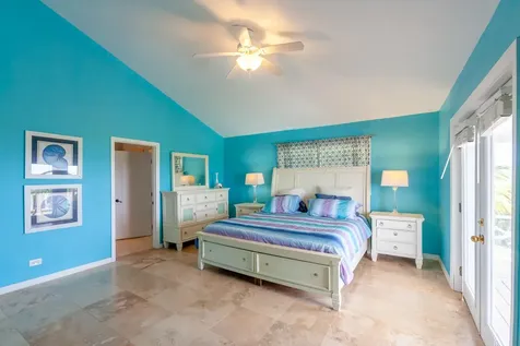 Sandy Point, Columbus Lan Lot 21 San Salvador BS