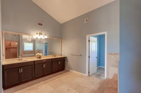 Sandy Point, Columbus Lan Lot 21 San Salvador BS