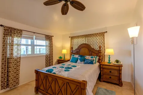 Sandy Point, Columbus Lan Lot 21 San Salvador BS