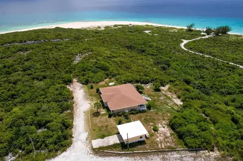 Lot 21 Sandy Point, Columbus Lan San Salvador BS