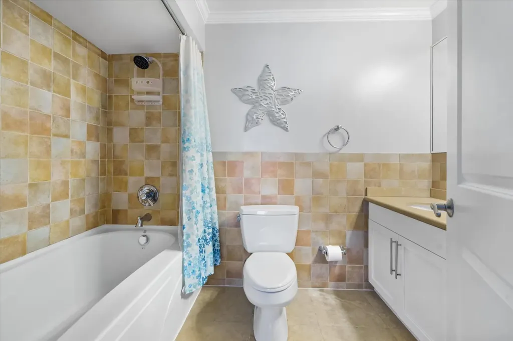 Delaporte Point New Providence Paradise Island BS