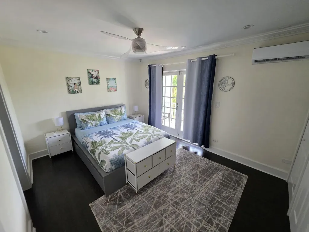 Lake View Village New Providence Paradise Island BS