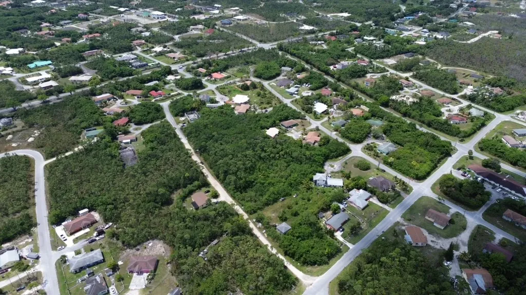 Yeoman Wood Lot Grand Bahama Freeport BS