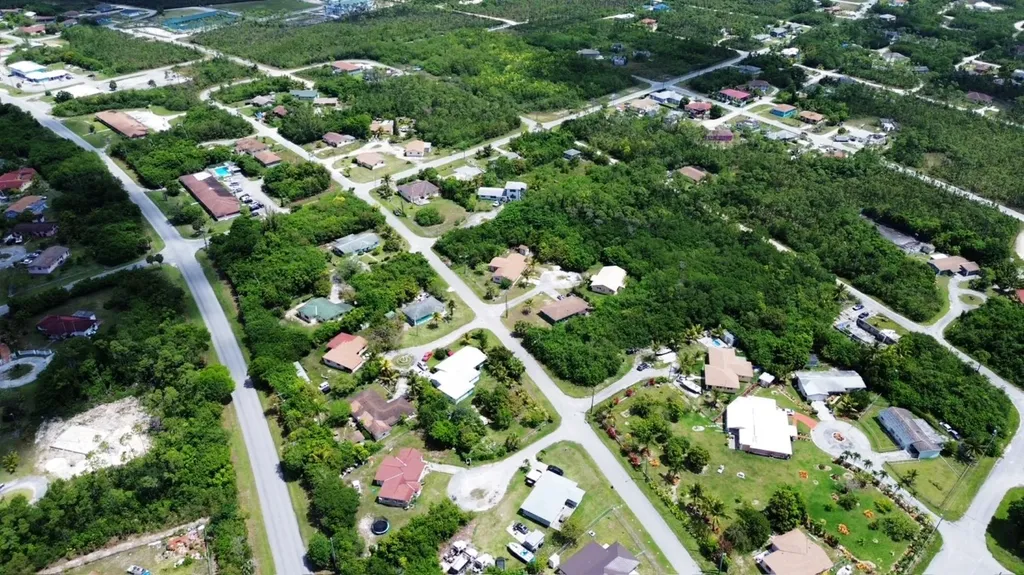 Yeoman Wood Lot Grand Bahama Freeport BS