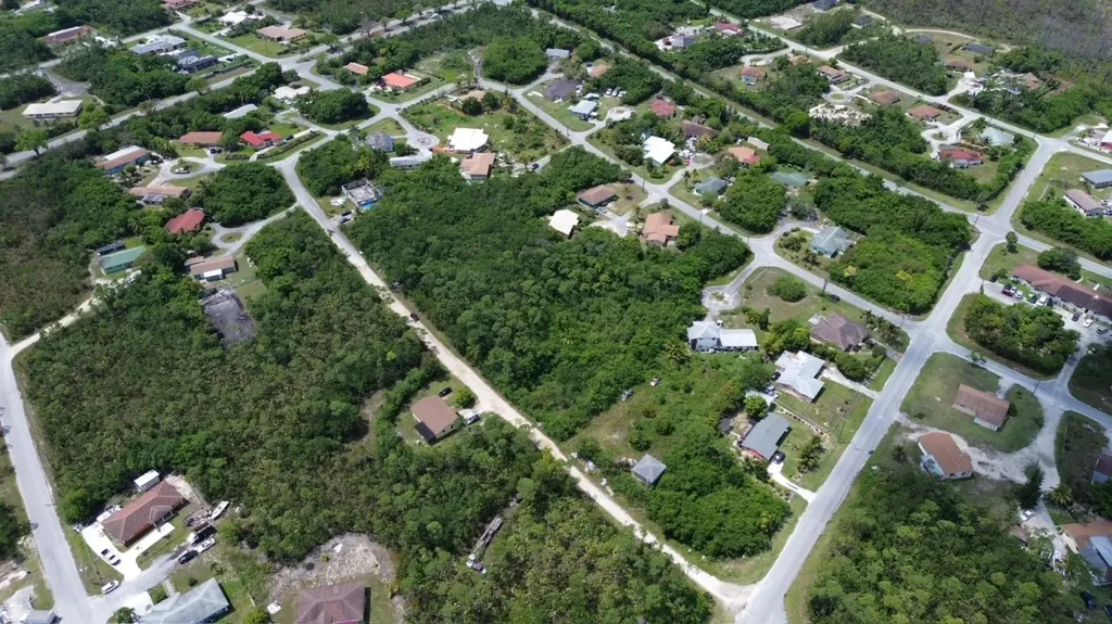 Yeoman Wood Lot Grand Bahama Freeport BS