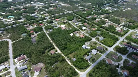 Yeoman Wood Lot Grand Bahama Freeport BS