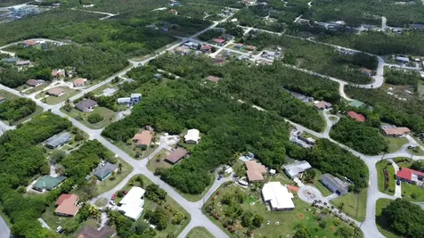 Yeoman Wood Lot Grand Bahama Freeport BS