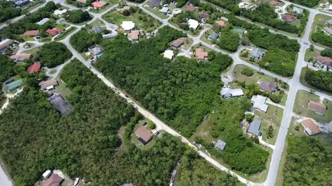 Yeoman Wood Lot Grand Bahama Freeport BS
