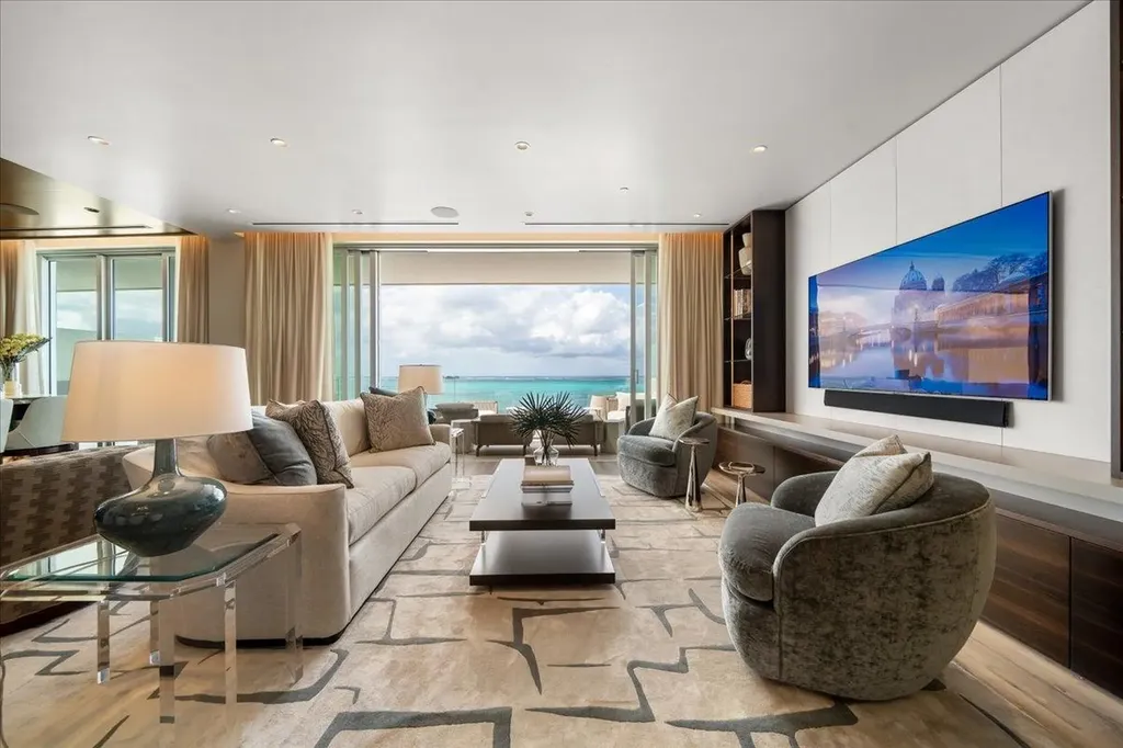 Ph 603 - Goldwynn New Providence Paradise Island BS