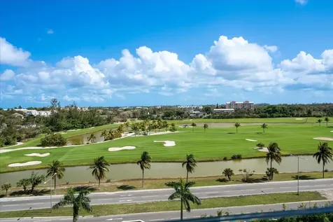 Ph 603 - Goldwynn New Providence Paradise Island BS