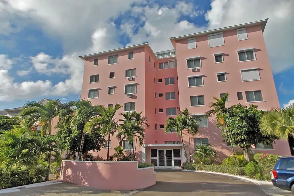 Towers Of Cable Beach New Providence Paradise Island BS