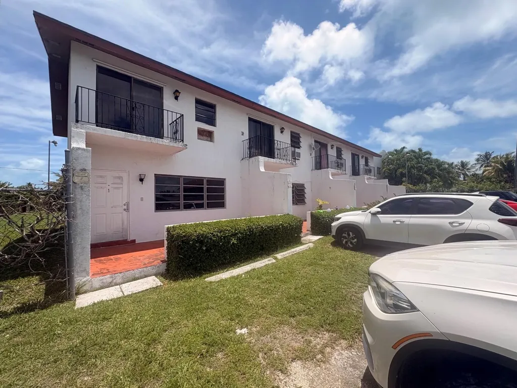 Leeward Drive Lot 4 New Providence Paradise Island BS