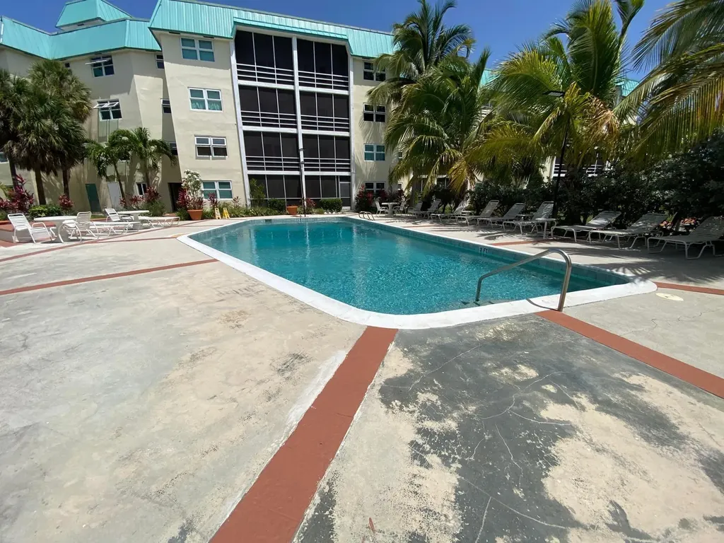 Bahama Reef Blvd, Grand Bahama Freeport BS