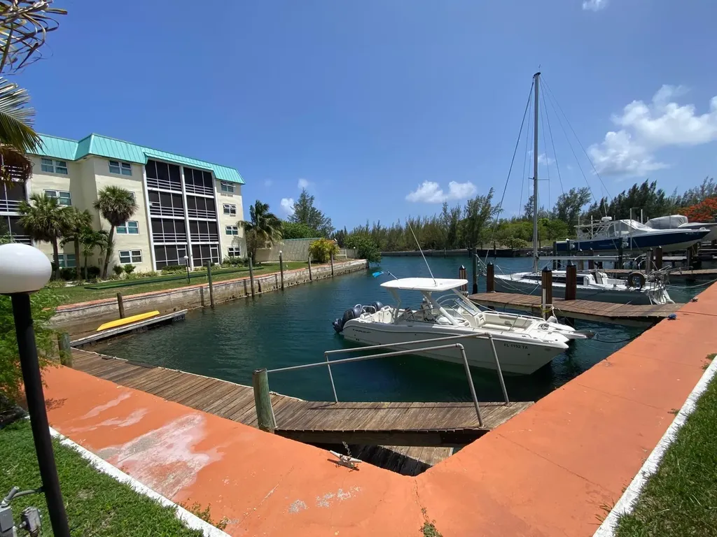 Bahama Reef Blvd, Grand Bahama Freeport BS
