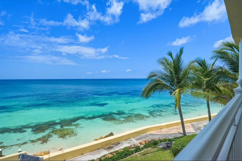 Caves Point New Providence Paradise Island BS