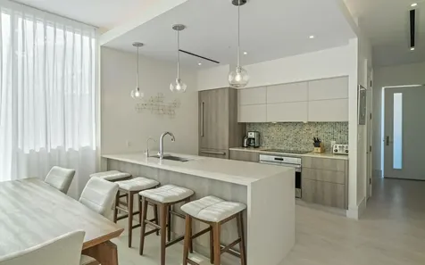 Sterling Commons New Providence Paradise Island BS