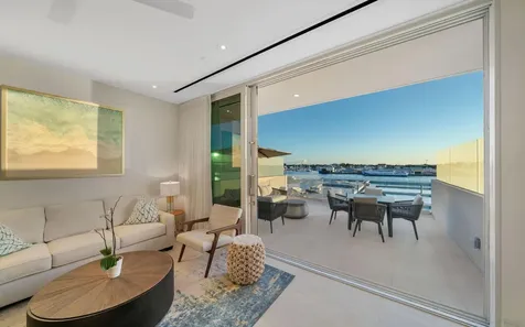 Sterling Commons New Providence Paradise Island BS