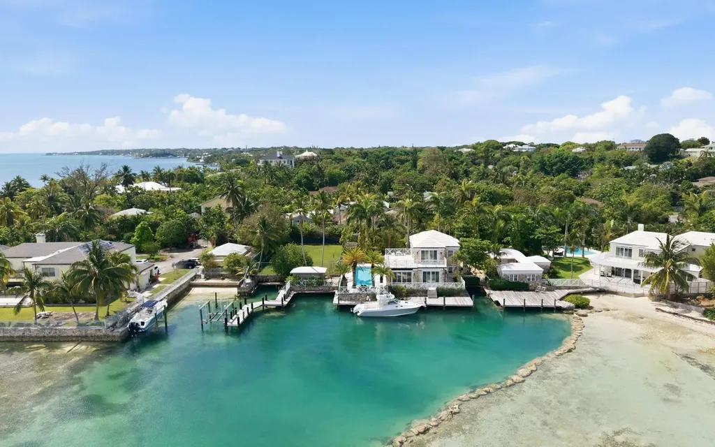 Turtle Villa Dick's Point New Providence Paradise Island BS