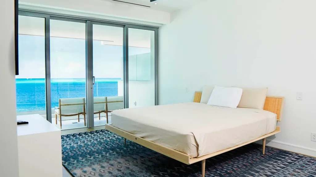 Goldwynn New Providence Paradise Island BS