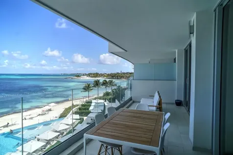 Goldwynn New Providence Paradise Island BS