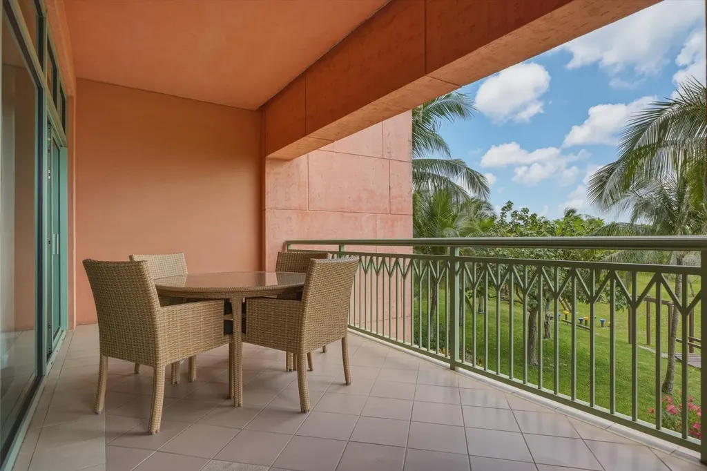 The Reef New Providence Paradise Island BS