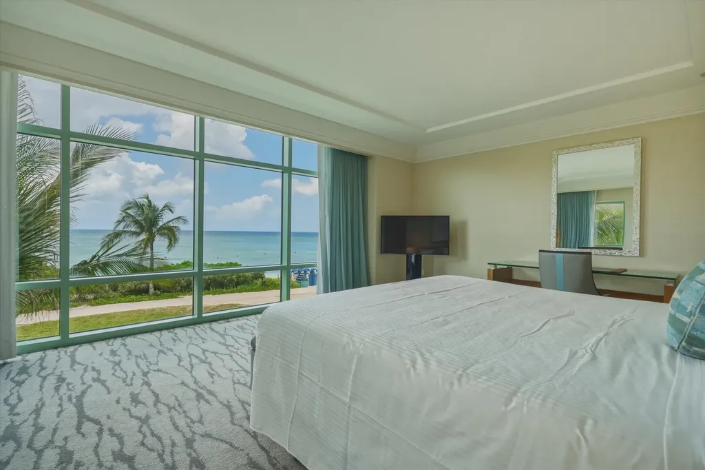 The Reef New Providence Paradise Island BS