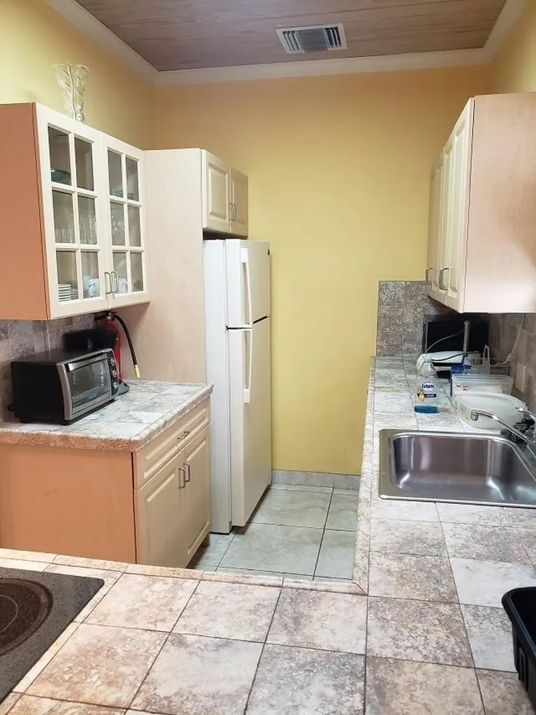 Market Street 16 New Providence Paradise Island BS