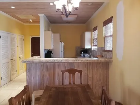 16 Market Street New Providence Paradise Island BS