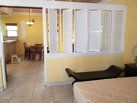 16 Market Street New Providence Paradise Island BS