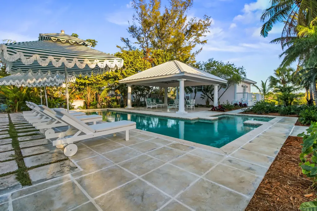 Ocean Drive New Providence Paradise Island BS