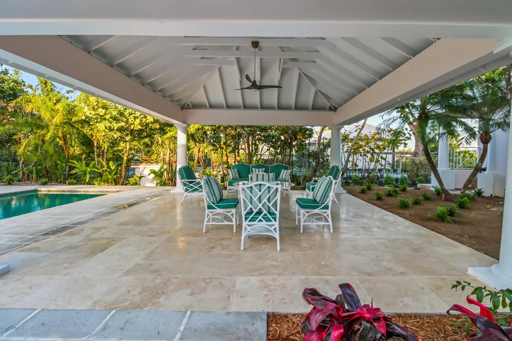 Ocean Drive New Providence Paradise Island BS